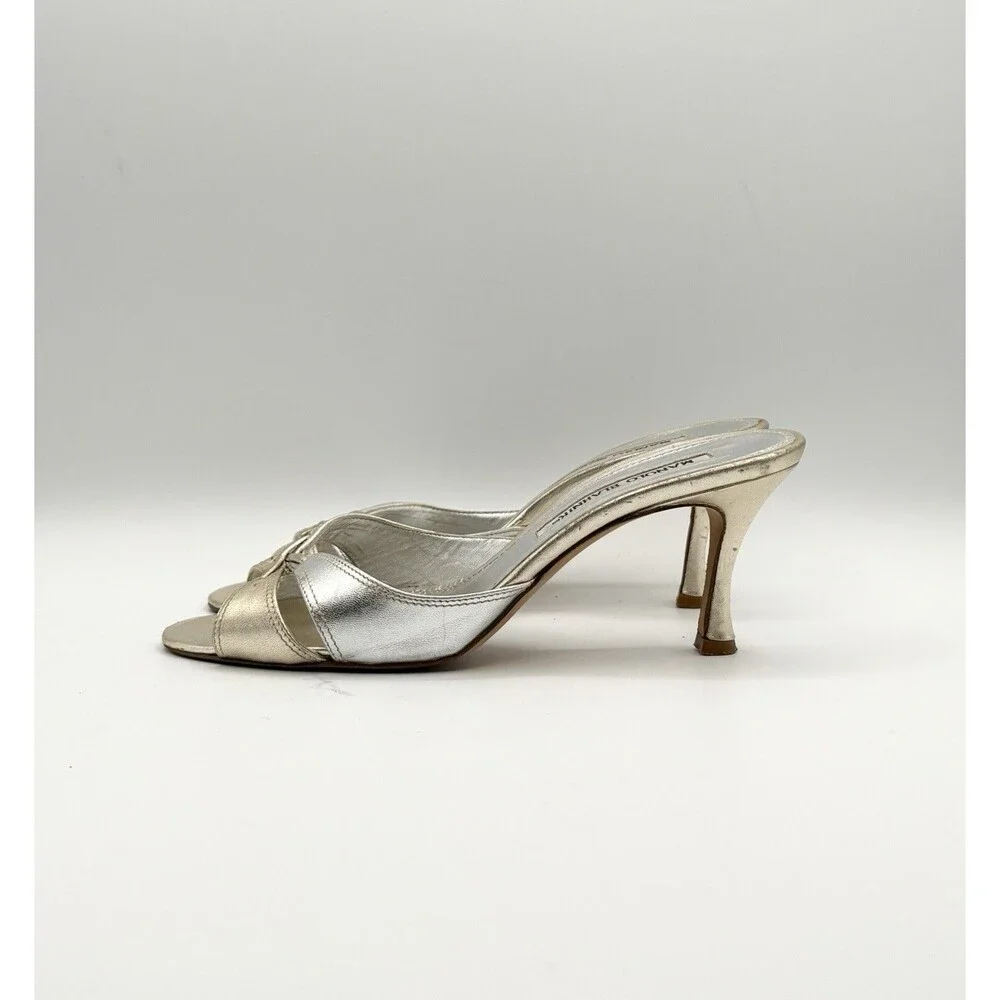 Manolo Blahnik Silver & Gold Metallic Kitten Heel Mules Vintage Size EU 35.5